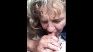 ให้ blowjob วีดีโอ ห ...
